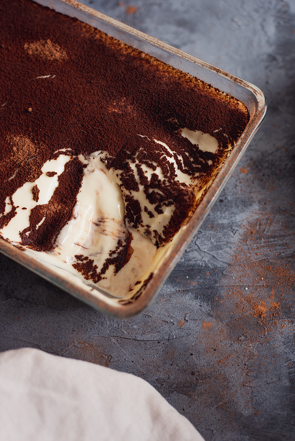 Easy Tiramisu Recipe: Quick & Yummy Dessert!